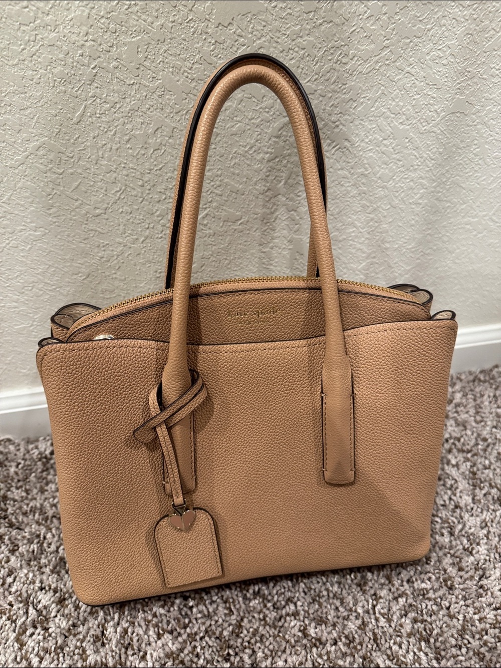 NWOT kate spade Pebbled Leather Handbag in Tan